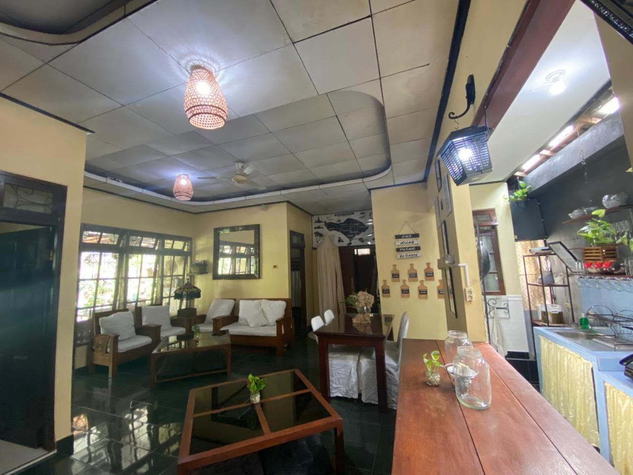 Coliving Bali Sweet Home Kost Lengkap Di Tabanan Kota Ngoại thất bức ảnh