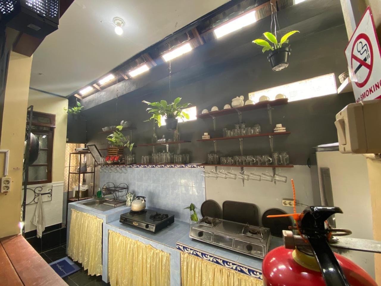 Coliving Bali Sweet Home Kost Lengkap Di Tabanan Kota Ngoại thất bức ảnh