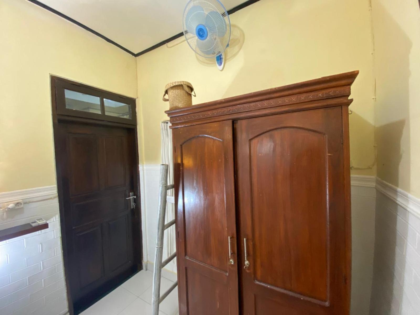 Coliving Bali Sweet Home Kost Lengkap Di Tabanan Kota Phòng bức ảnh